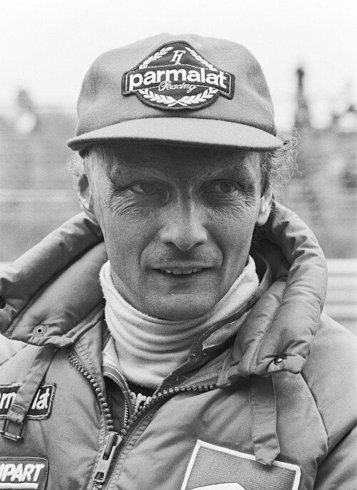 Niki Lauda con gorra de su equipo en el Gran Premio de los Países Bajos
